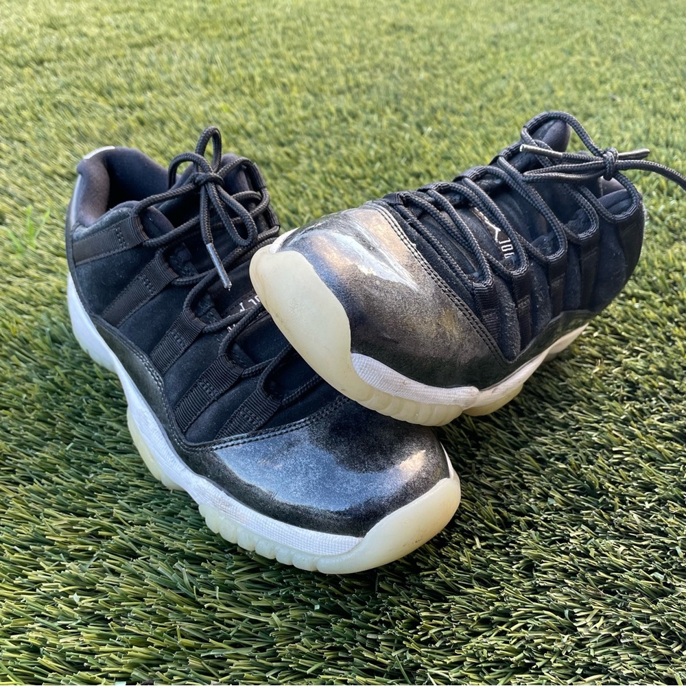 Jordan 11